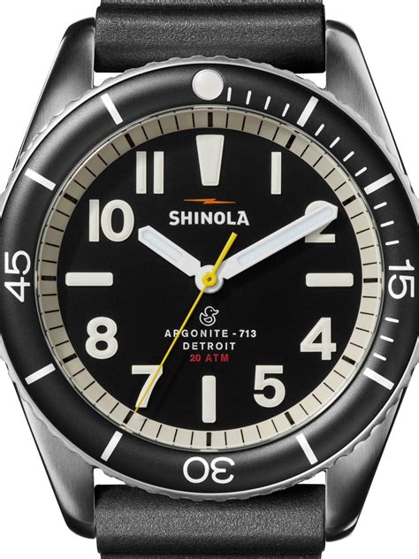 shinola the duck 42mm.